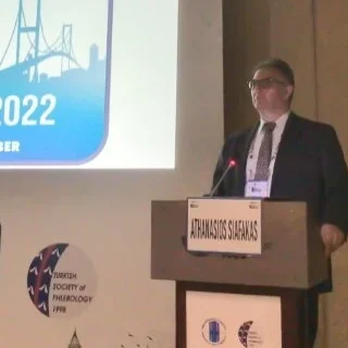 Διεθνής παρουσίαση Αντιμετώπισης Συνδρόμου Πυελικής Συμφόρησης